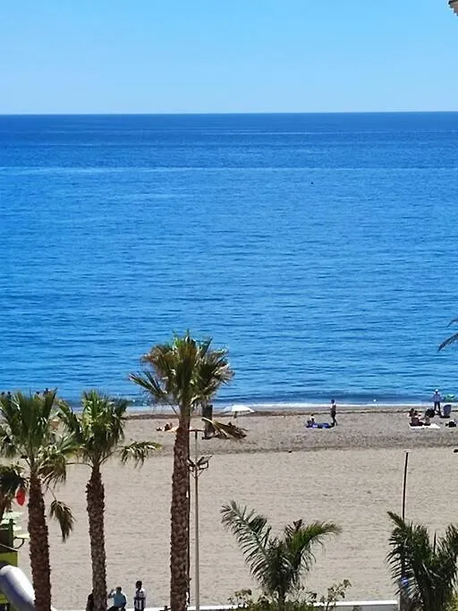 1St Line Of The Beach, La Rada Beach! Ac,Wifi,Terrace, Private Parking Estepona Apartment