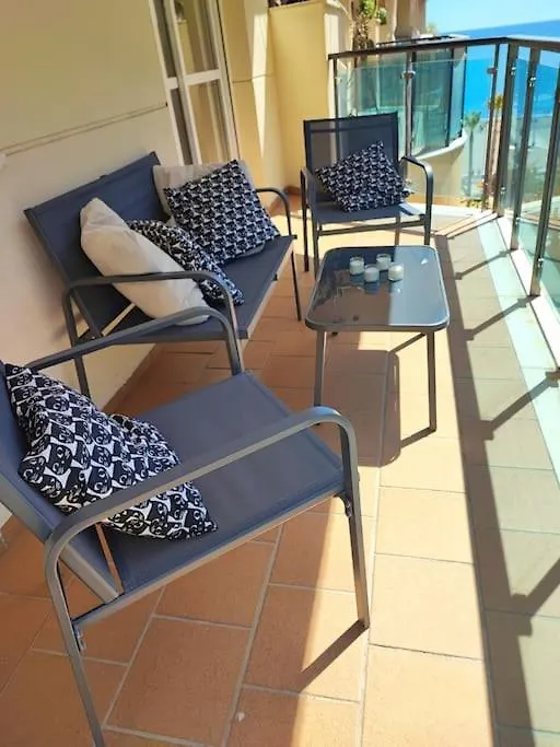 Apartment 1St Line Of The Beach, La Rada Beach! Ac,Wifi,Terrace, Private Parking Estepona Spain
