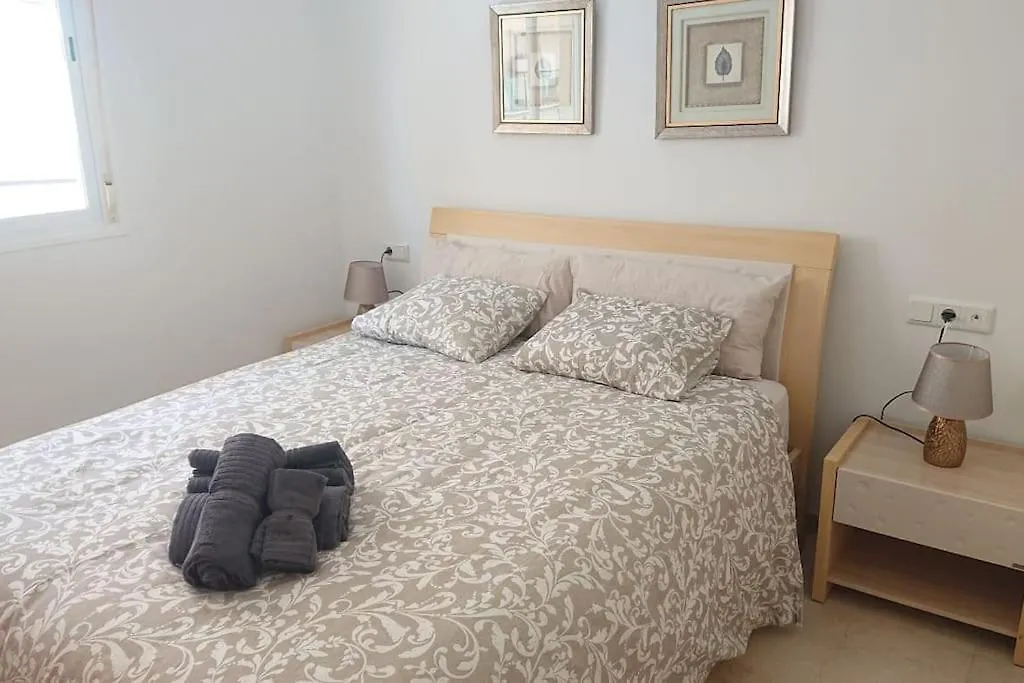 1St Line Of The Beach, La Rada Beach! Ac,Wifi,Terrace, Private Parking Estepona Apartment