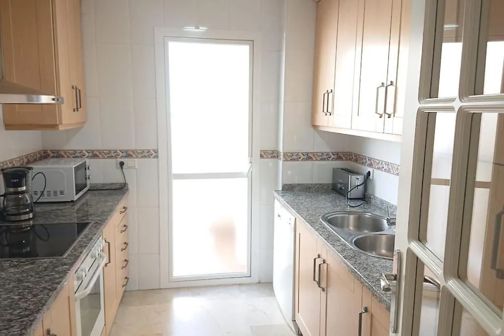 Apartment 1St Line Of The Beach, La Rada Beach! Ac,Wifi,Terrace, Private Parking Estepona