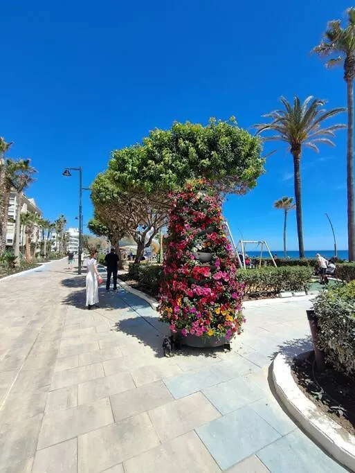 Apartment 1St Line Of The Beach, La Rada Beach! Ac,Wifi,Terrace, Private Parking Estepona